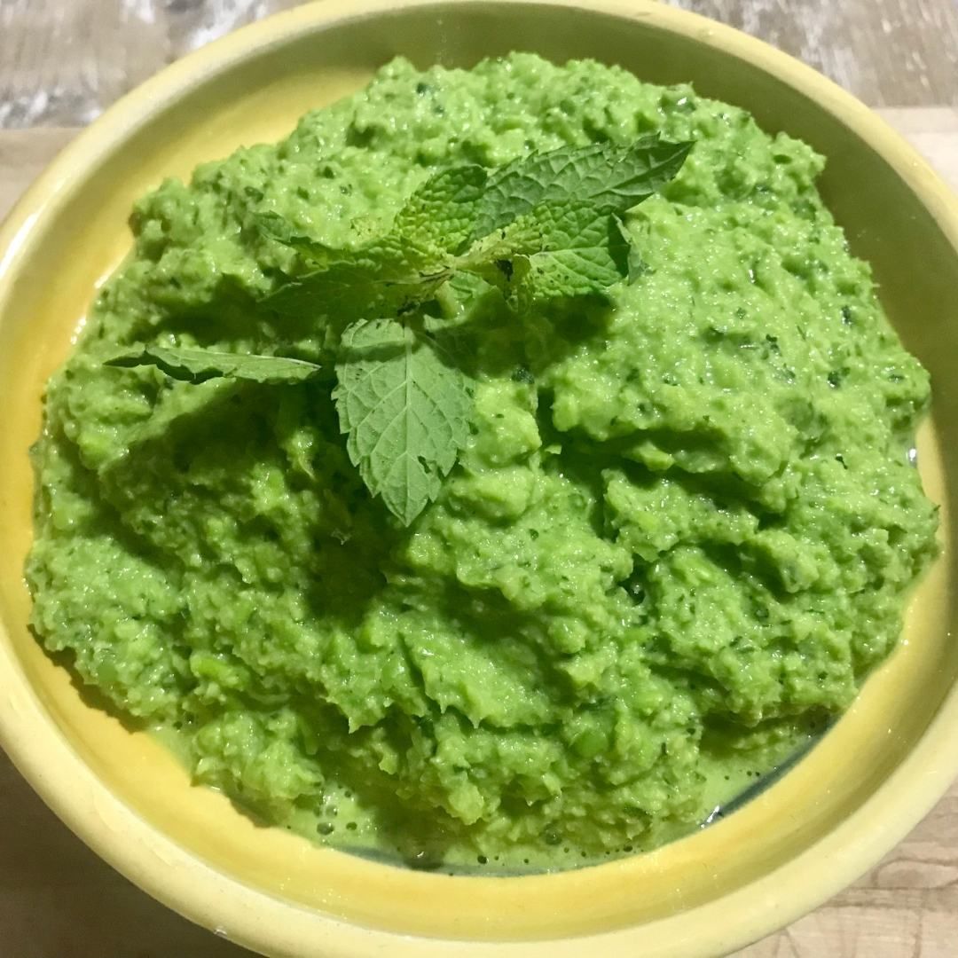 Pea and mint dip